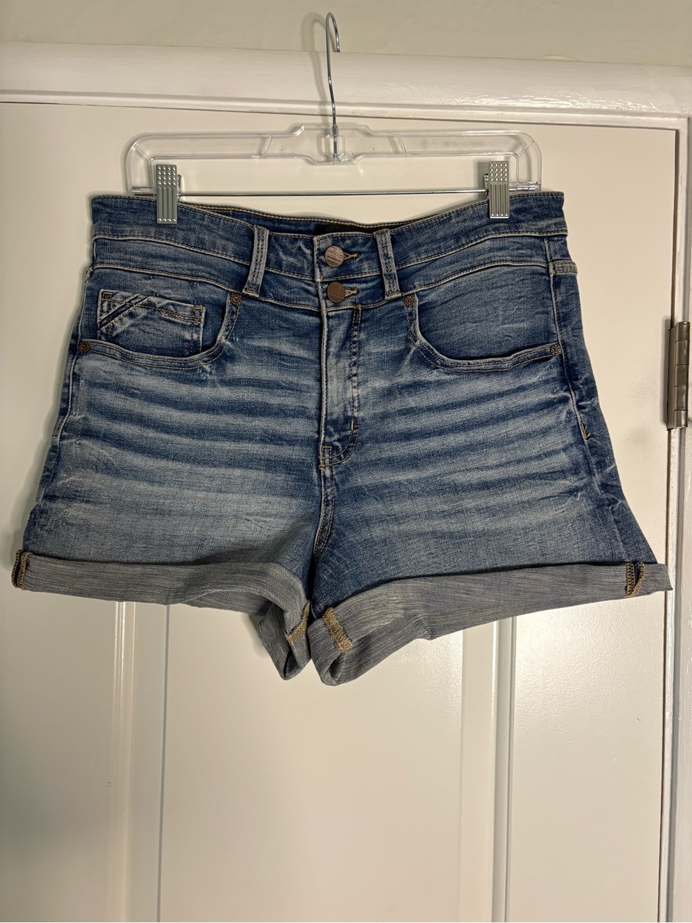 Buckle Black Shorts Fit No. 75 - Size 31